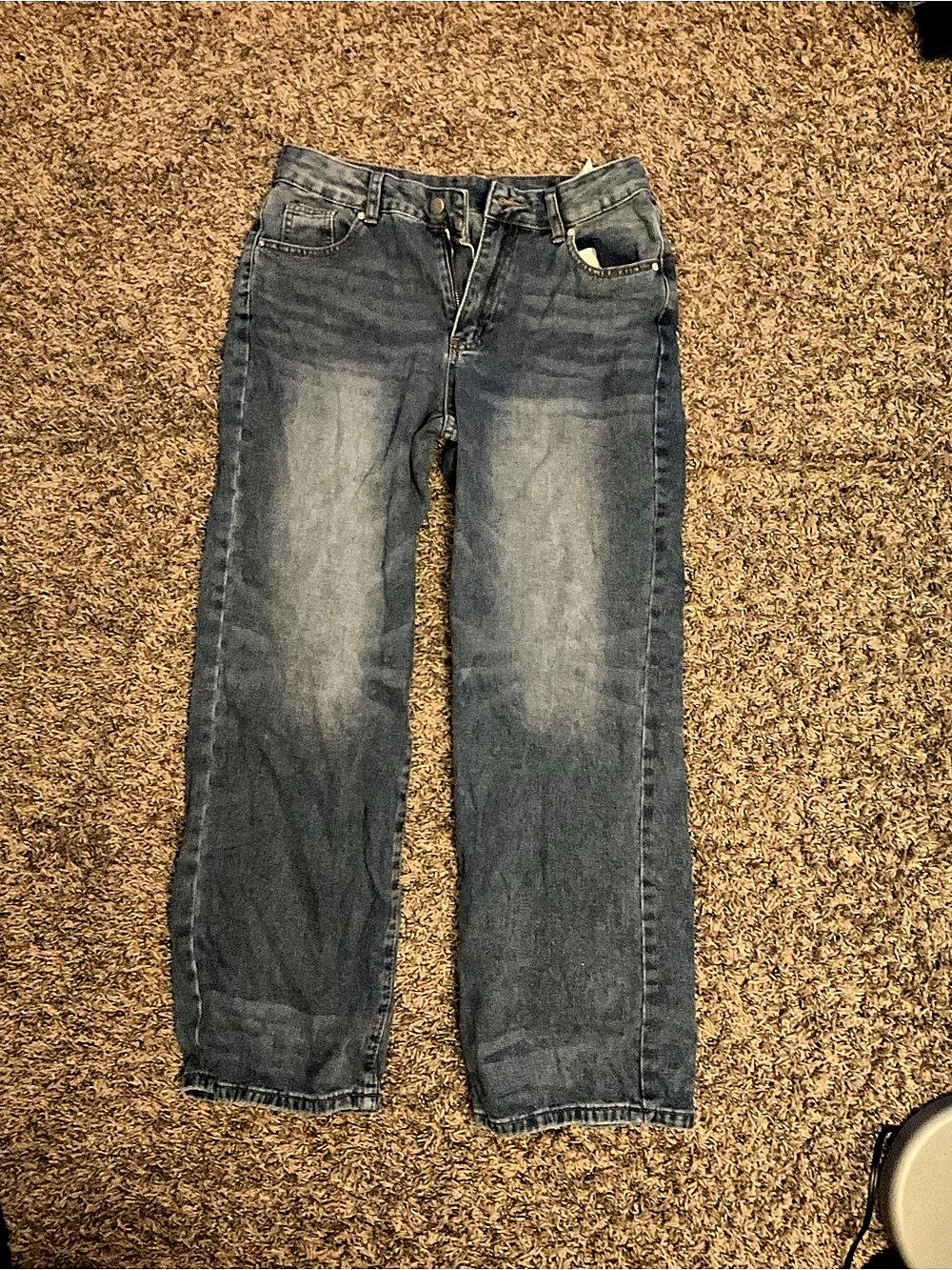 Straight Leg Jeans in Gray